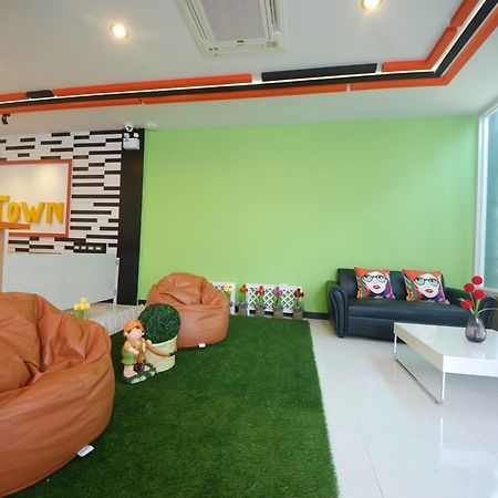 C Tower Hotel Surat Thani Dış mekan fotoğraf
